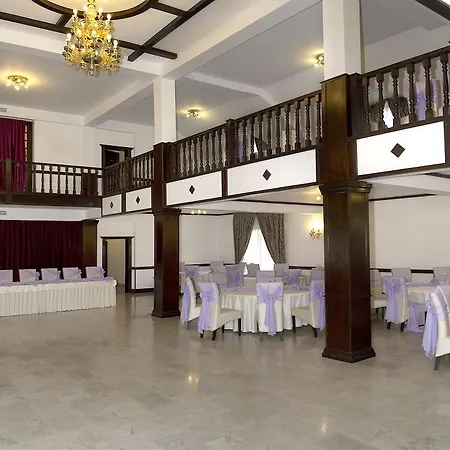 Hanul Domnesc بيت ريفي 3*