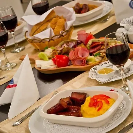 Hanul Domnesc بيت ريفي براشوف